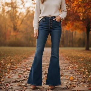 Free People True Blue Bell Bottom Flat Jeans Size 27